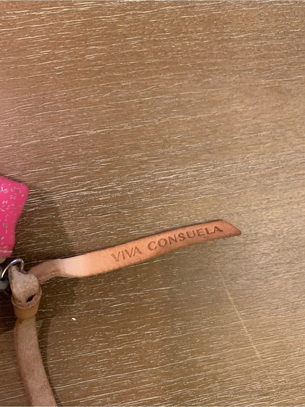 Consuela bright pink